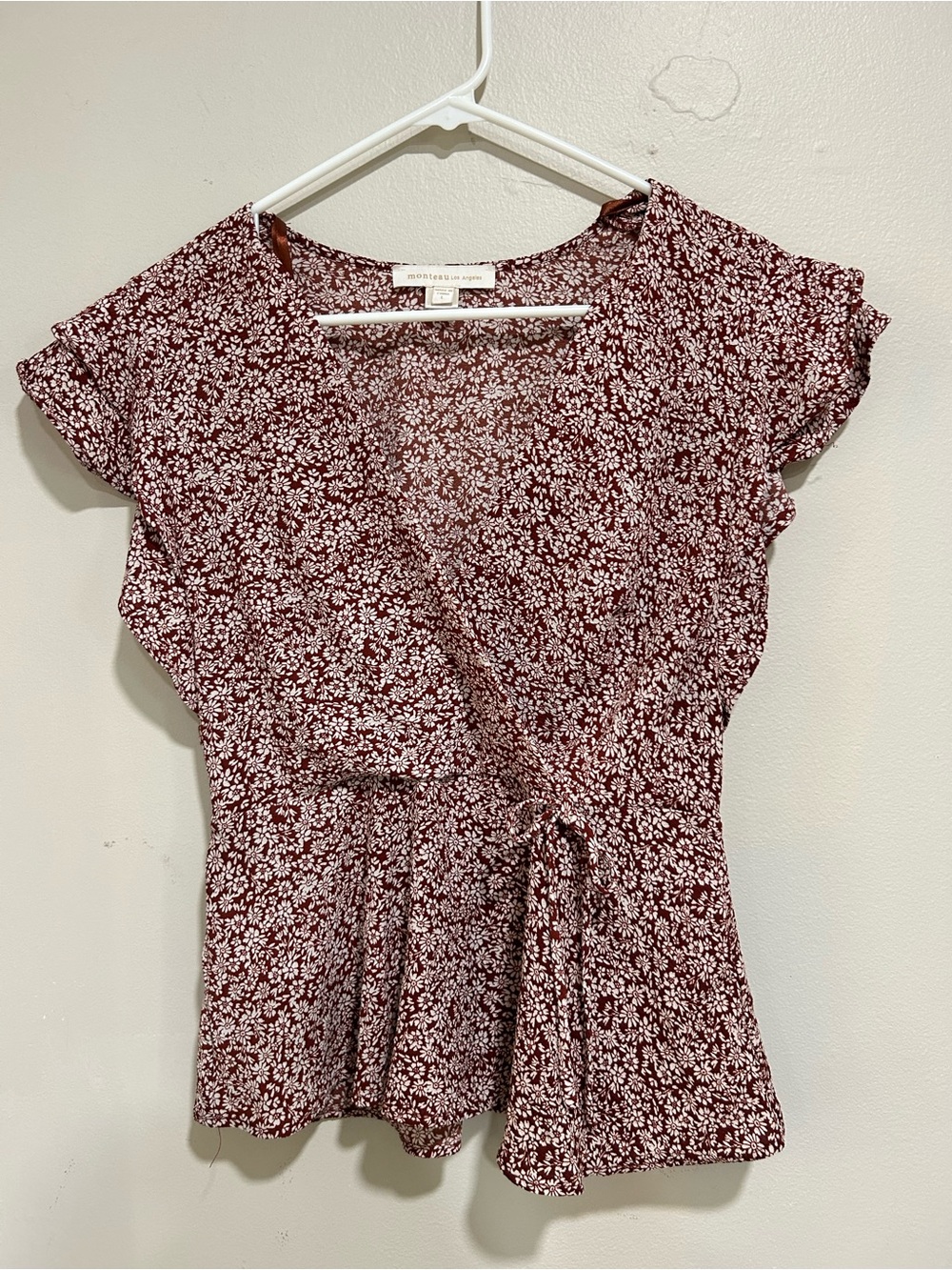 Monteau Floral Peplum Wrap Top Brown Cream Flutter Sleeve Size L - Picture 8 of 8